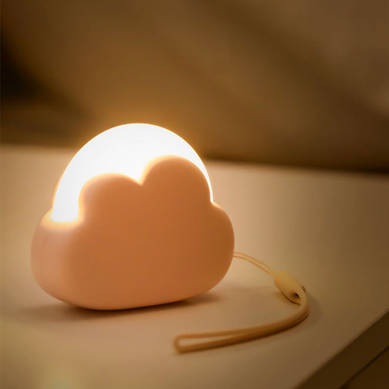 Bezprzewodowa lampka nocna USB – Floating Nightstand With Led Light recenzja i cena
